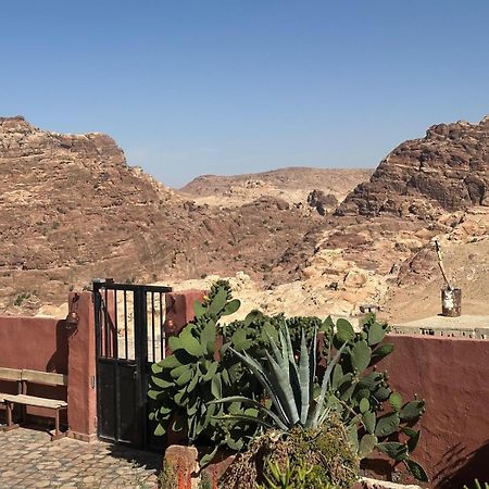 Happy Bedouin House Petra Acomodação com café da manhã Al Hayy Exterior foto